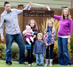 Pastor Ryan Moffet family photo