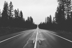 road-569042_640